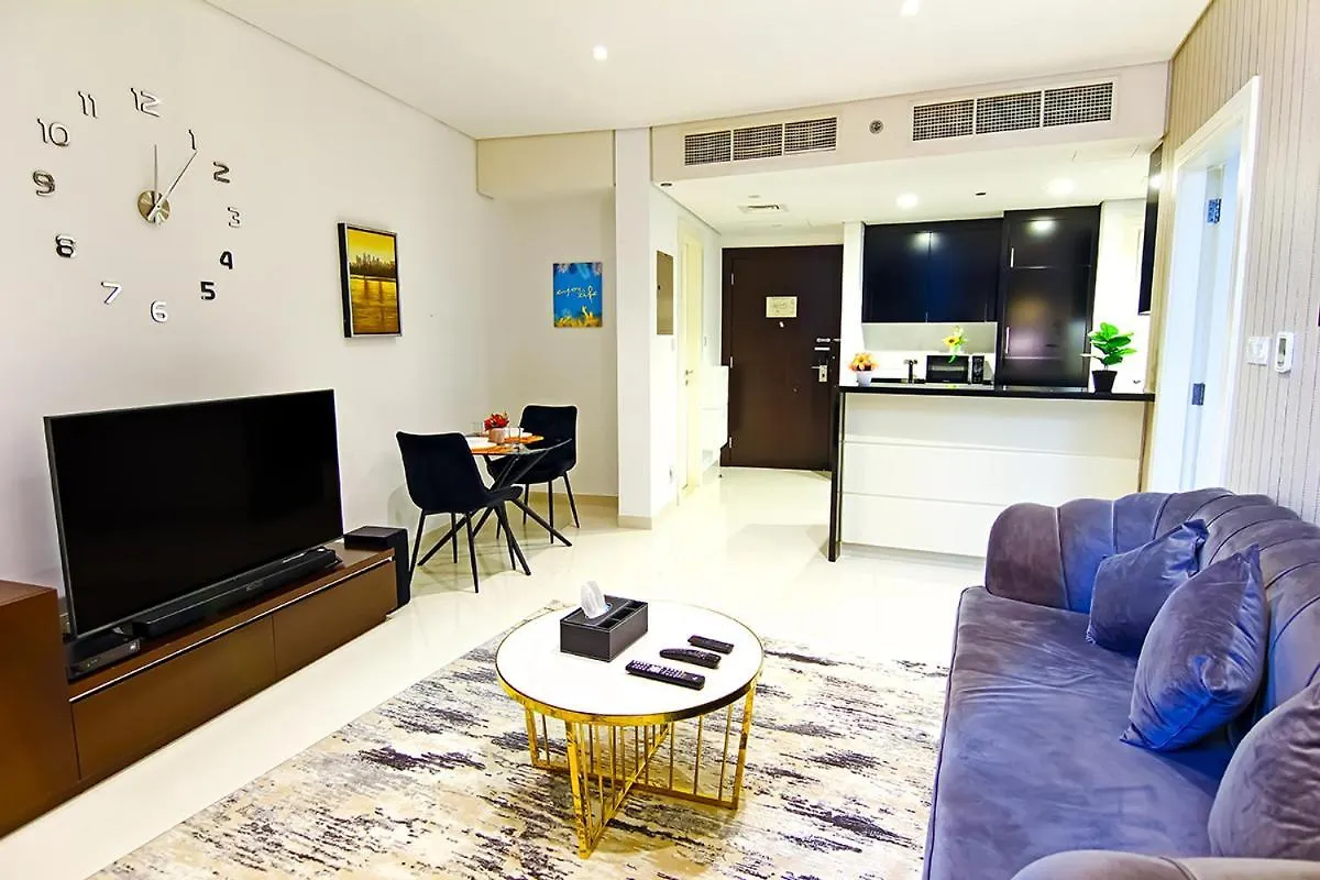 Ferienwohnung Luxurious 1Bhk In Cour Jardin Dubai Apartment