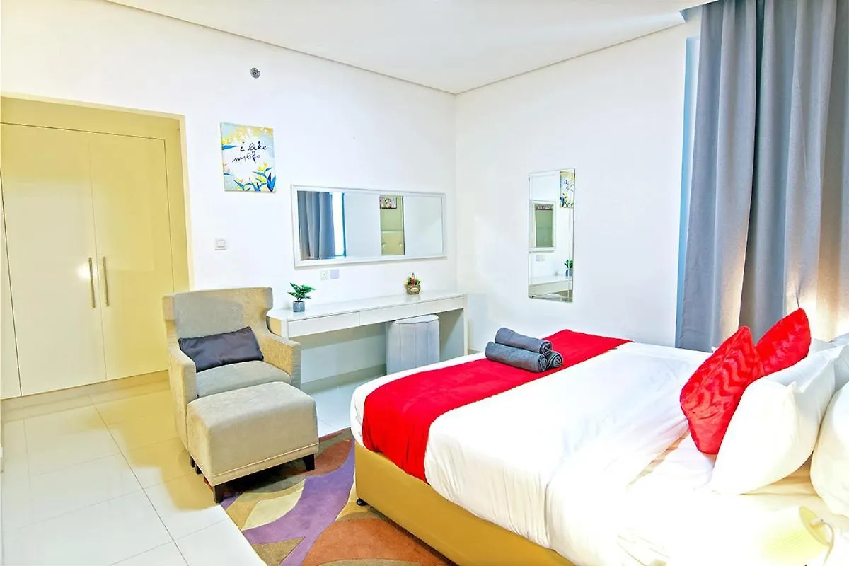 Ferienwohnung Luxurious 1Bhk In Cour Jardin Dubai